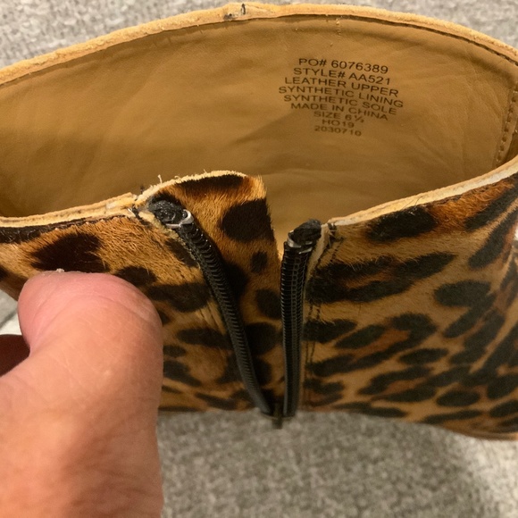 NWOT J.Crew factory Walker Calf Ankle Booties, Size 6.5 - Picture 5 of 5